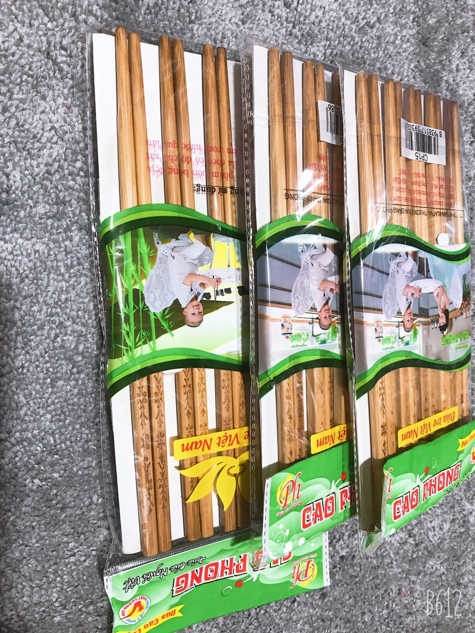 Bộ 30 đôi Đũa Gỗ Tự Nhiên khắc chữ