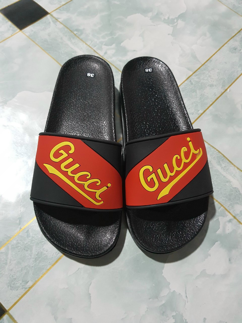 Dép gucci 2021 rẻ đẹp