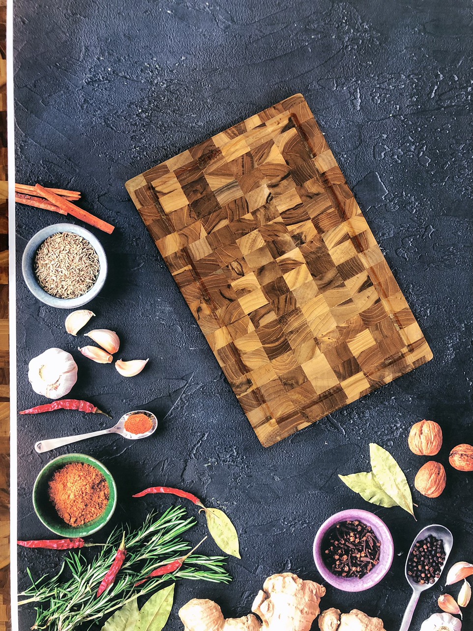 Thớt gỗ Decor - Thớt gỗ teak - Thớt xuất khẩu gỗ lào -Thớt dày co rãnh  - Size 25 X 250 X 350 thớt  dùng cho cắt thái và trang trí, hàng cao cấp uy tín tại Giang Chi Ecovacs