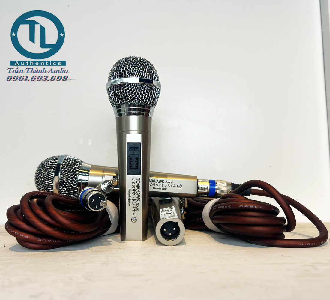 Micro Tomahawk có dây hàng nhật bãi chuẩn japan,tay mic hợp kim , chữ TOMAHAWK được dập chìm trên tay mic hàng nhập khẩu mới nhất 2024