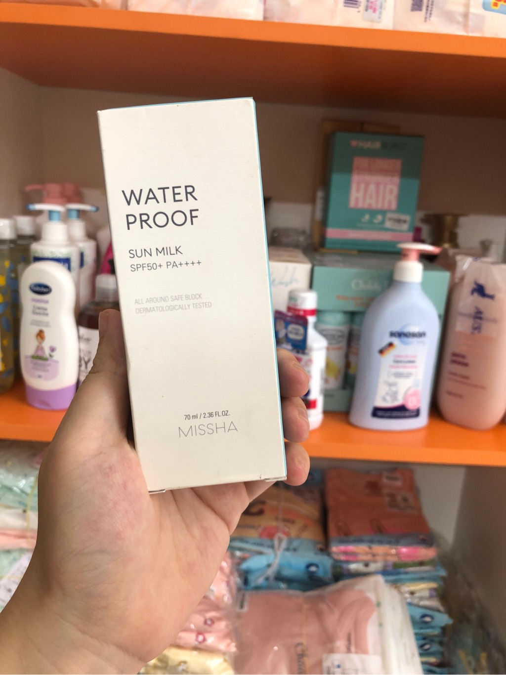 Kem chống nắng Missha tím/xanh