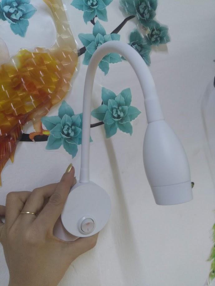 Đèn led đọc sách gắn tường karma