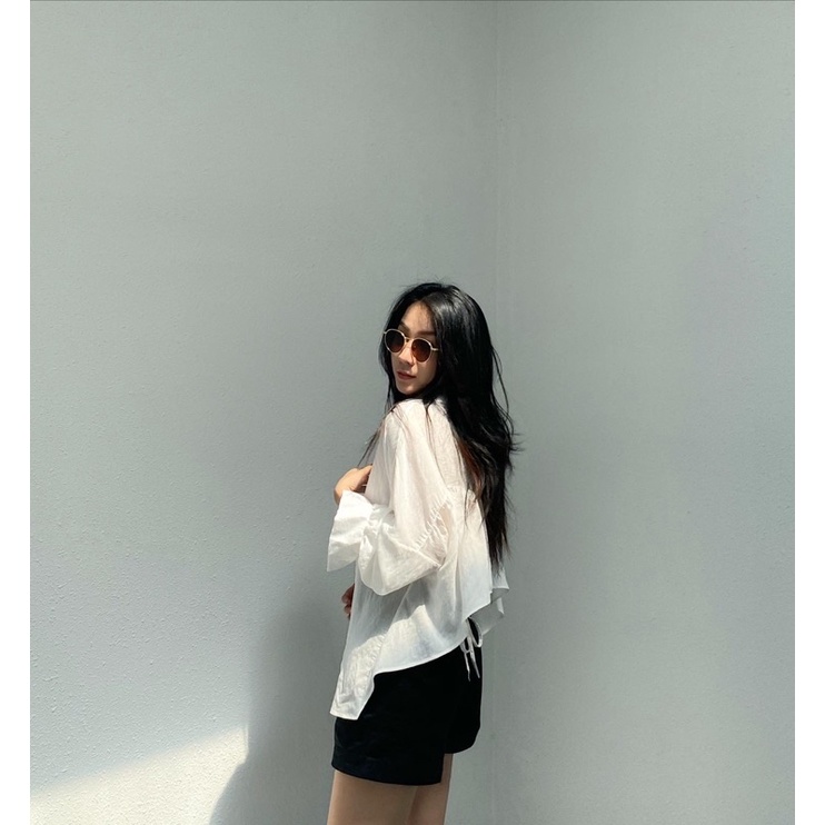 Áo sơ Mimi lệch lưng