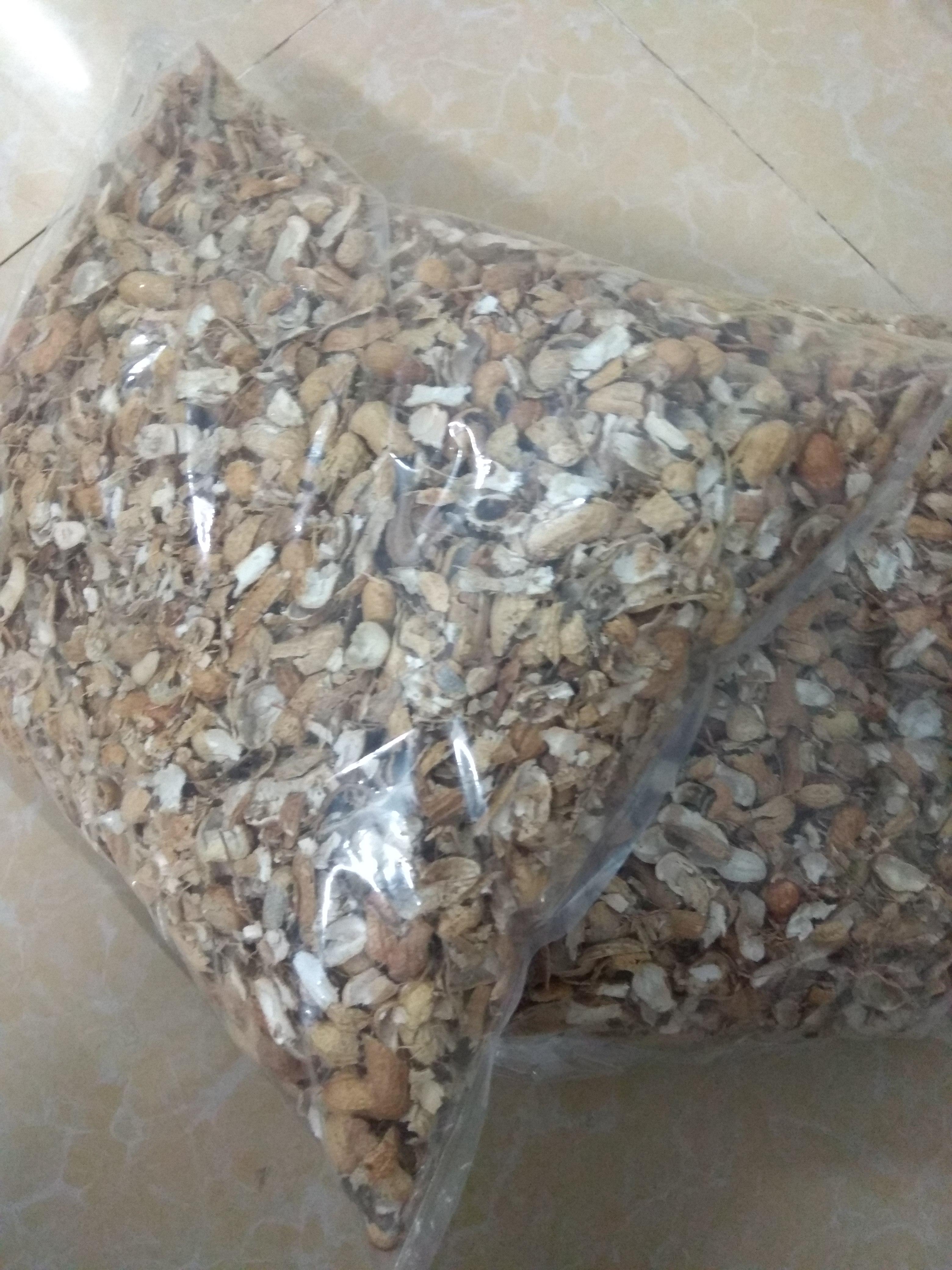 Vỏ đậu phộng trồng lan và cây cảnh - gói 1 kg