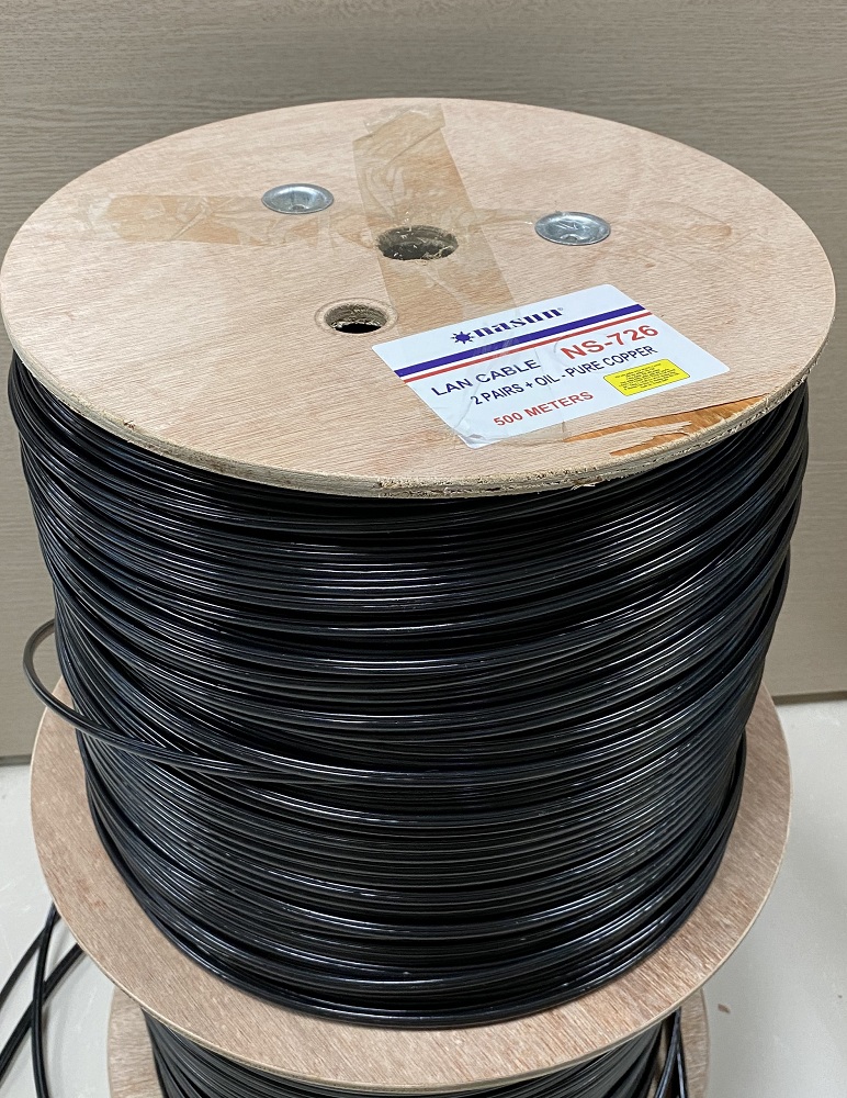 Cuộn 500m. Dây mạng, cáp camera 4 lõi có dầu, bọc bạc, có cường lực, chuẩn đồng nguyên chất mã Nasun NS-726