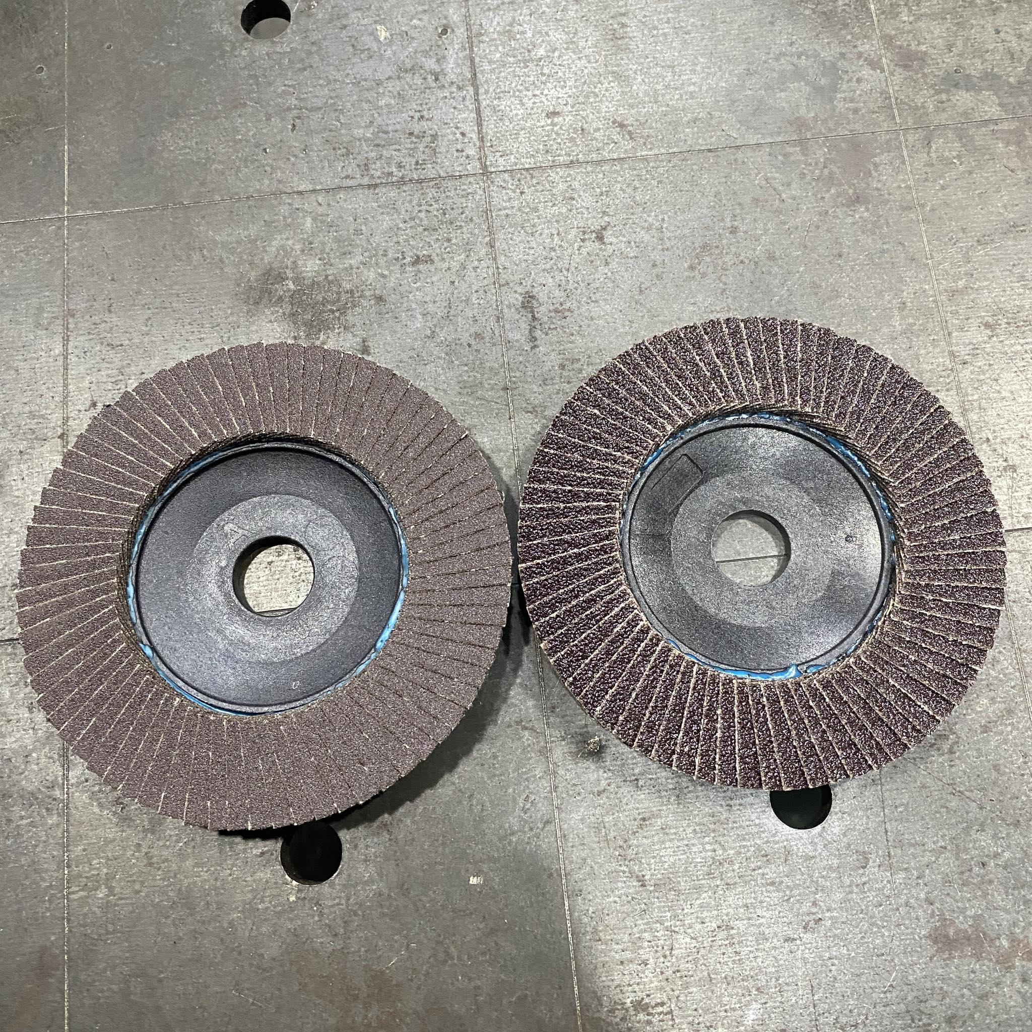 Miếng Mài Nhám Xếp- Dùng Để Mài Sắt, Inox, Mài Bóng Mối Hàn..