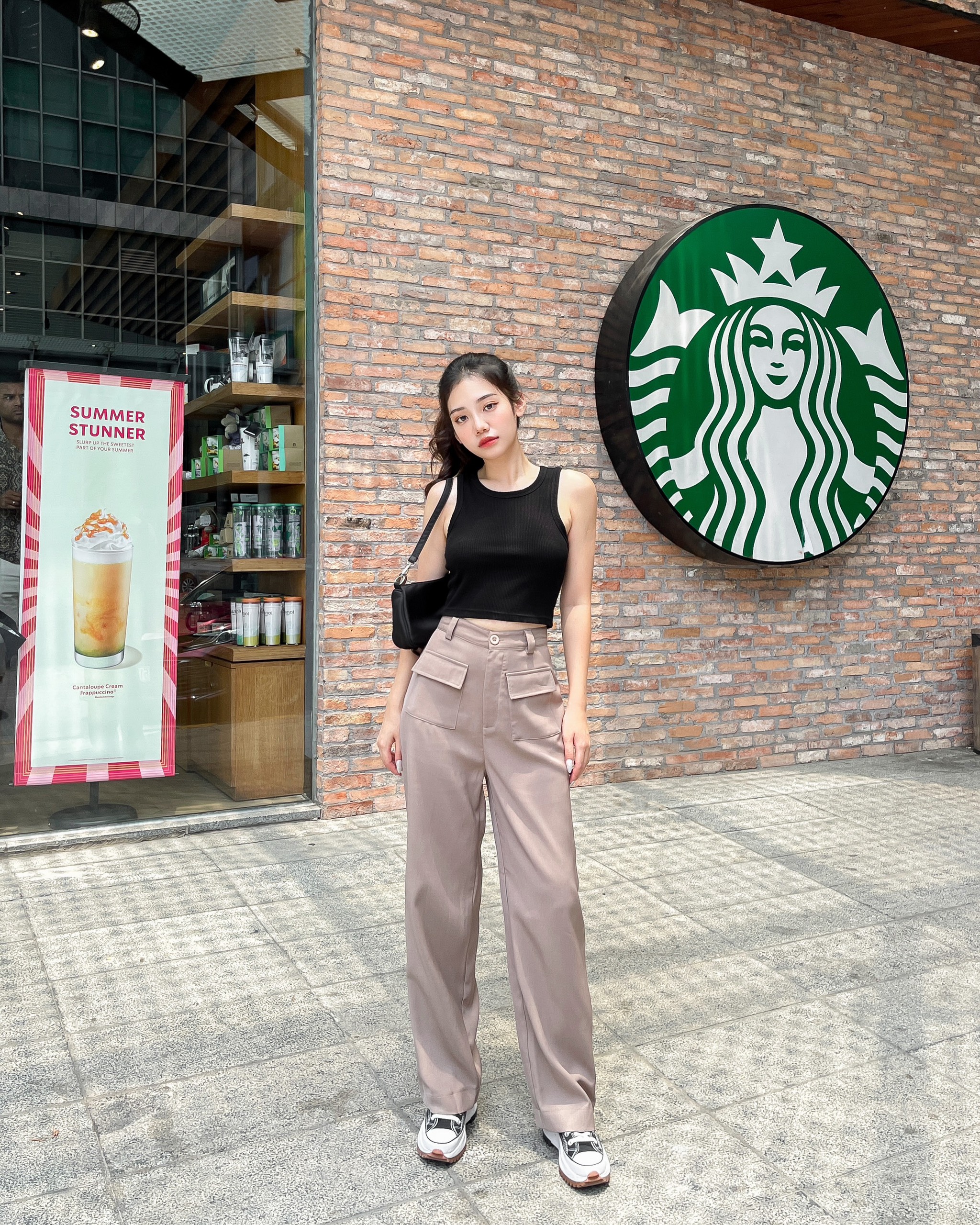 Zareen | quần tây suông túi đắp trs20 nâu