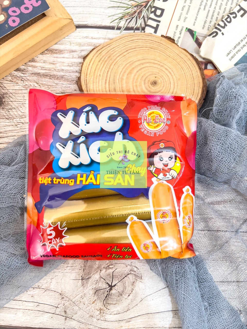 Xúc xích tiệt trùng chay âu lạc 3 vị thịt gà hải sản thực phẩm chay đảm bảo chất lượng gói 5 cây