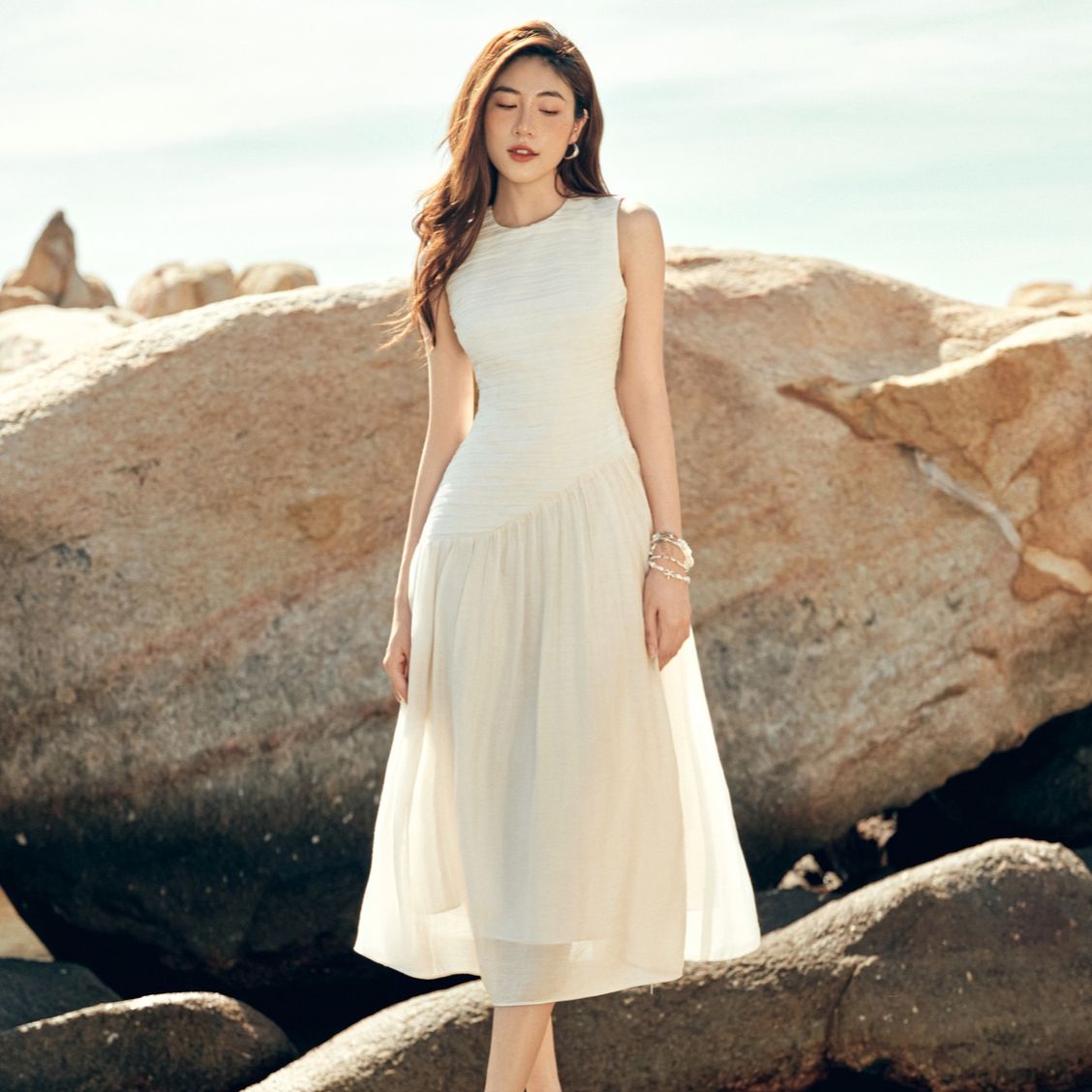 OLV - Đầm maxi đi biển Celestia Ruched Dress