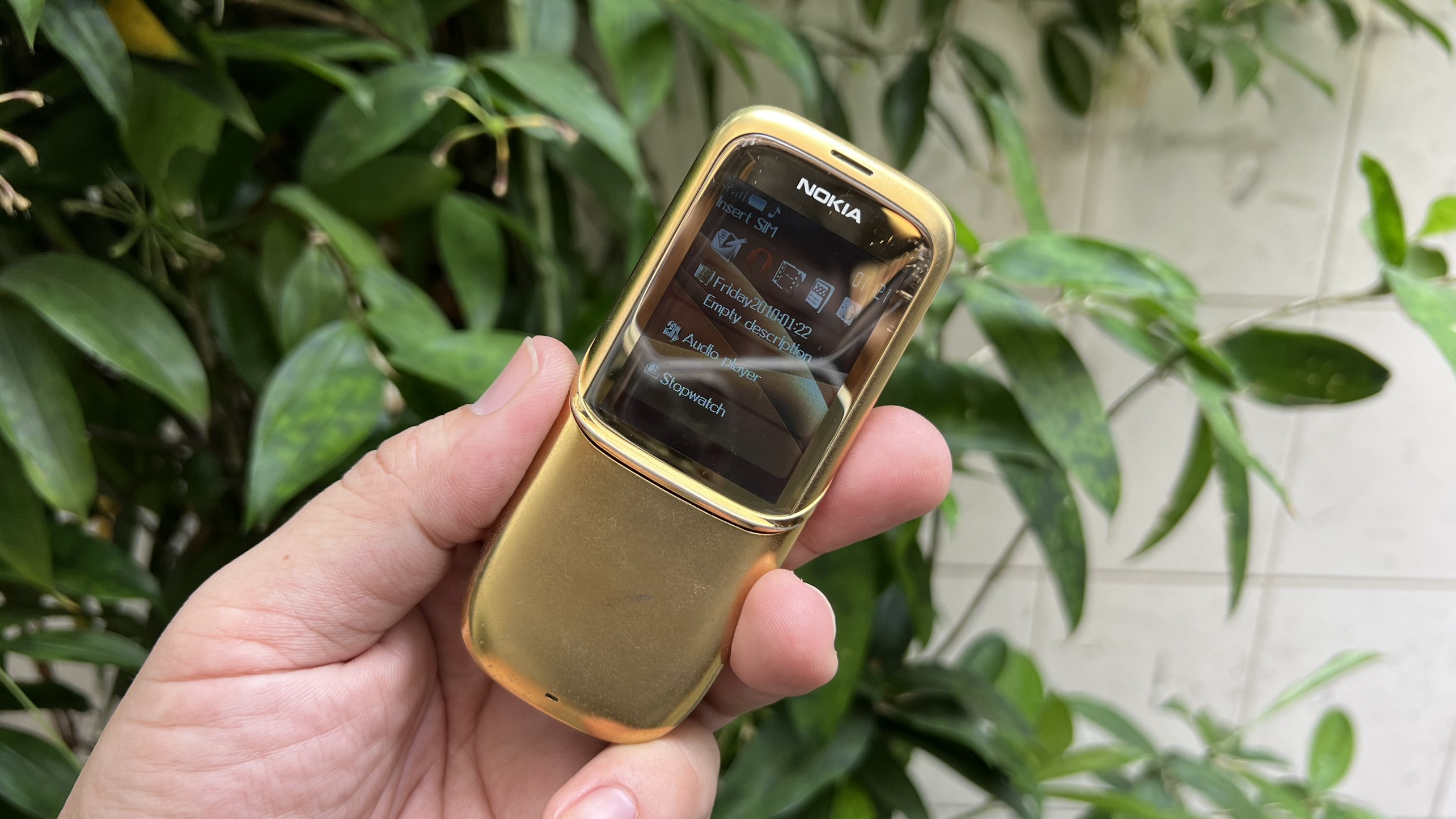Điện thoại Nokia 8830 gold
