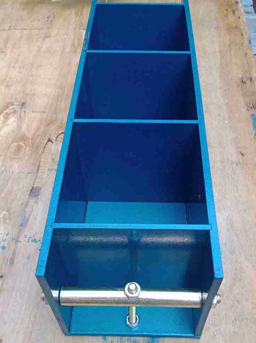 KHUÔN ĐÚC MẪU BÊ TÔNG LẬP PHƯƠNG 150X150 KÉP 3