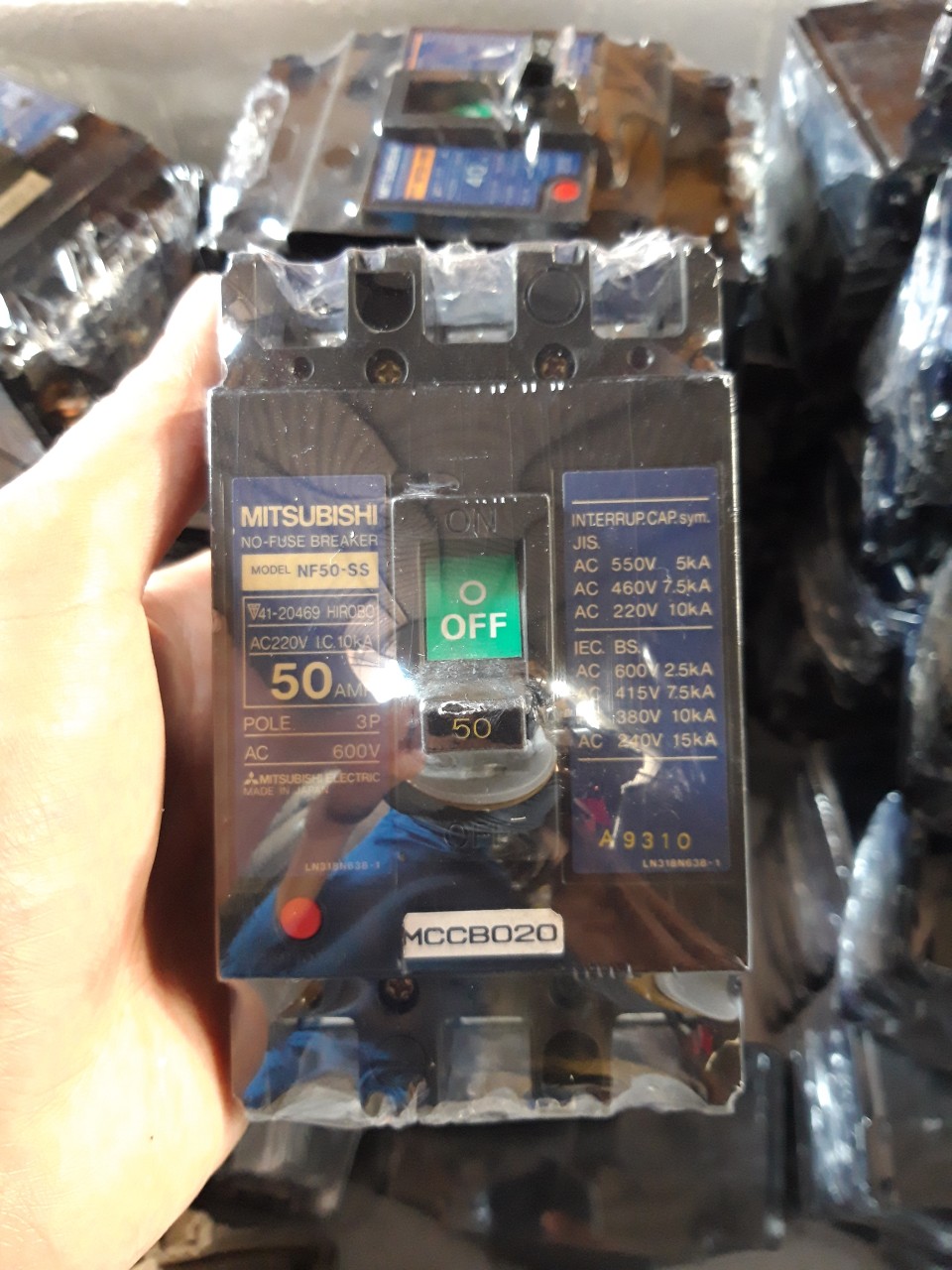 Át 3 pha nhật bản 50a mccb