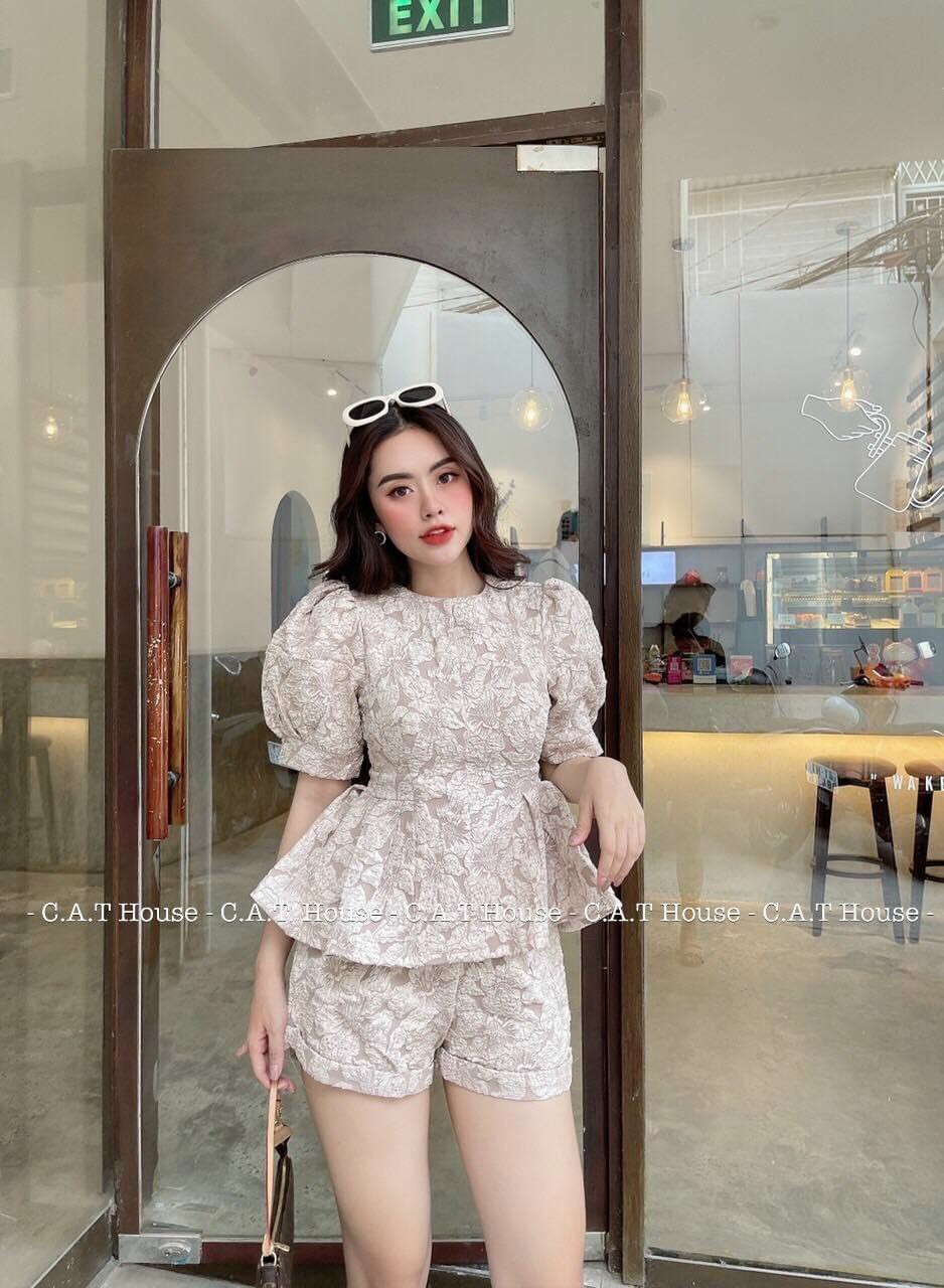 Bộ đồ gấm ren hoa siêu xinh dễ thương đi chơi dạo phố sét bộ đồ nữ tst