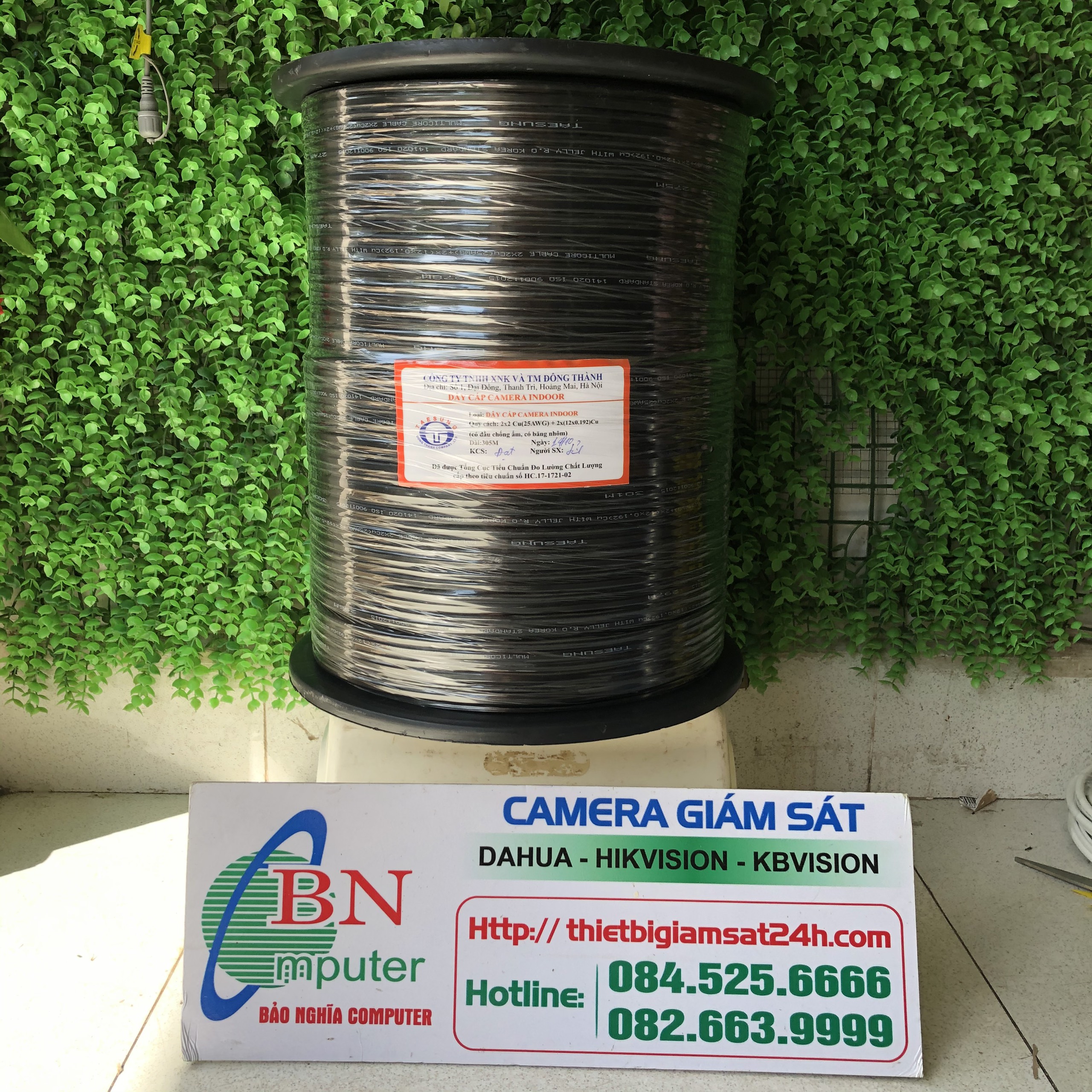 Dây Cáp Camera Taesung 4 Lõi Đồng Liền Nguồn Có Bọc Nhôm Có Dầu 305M