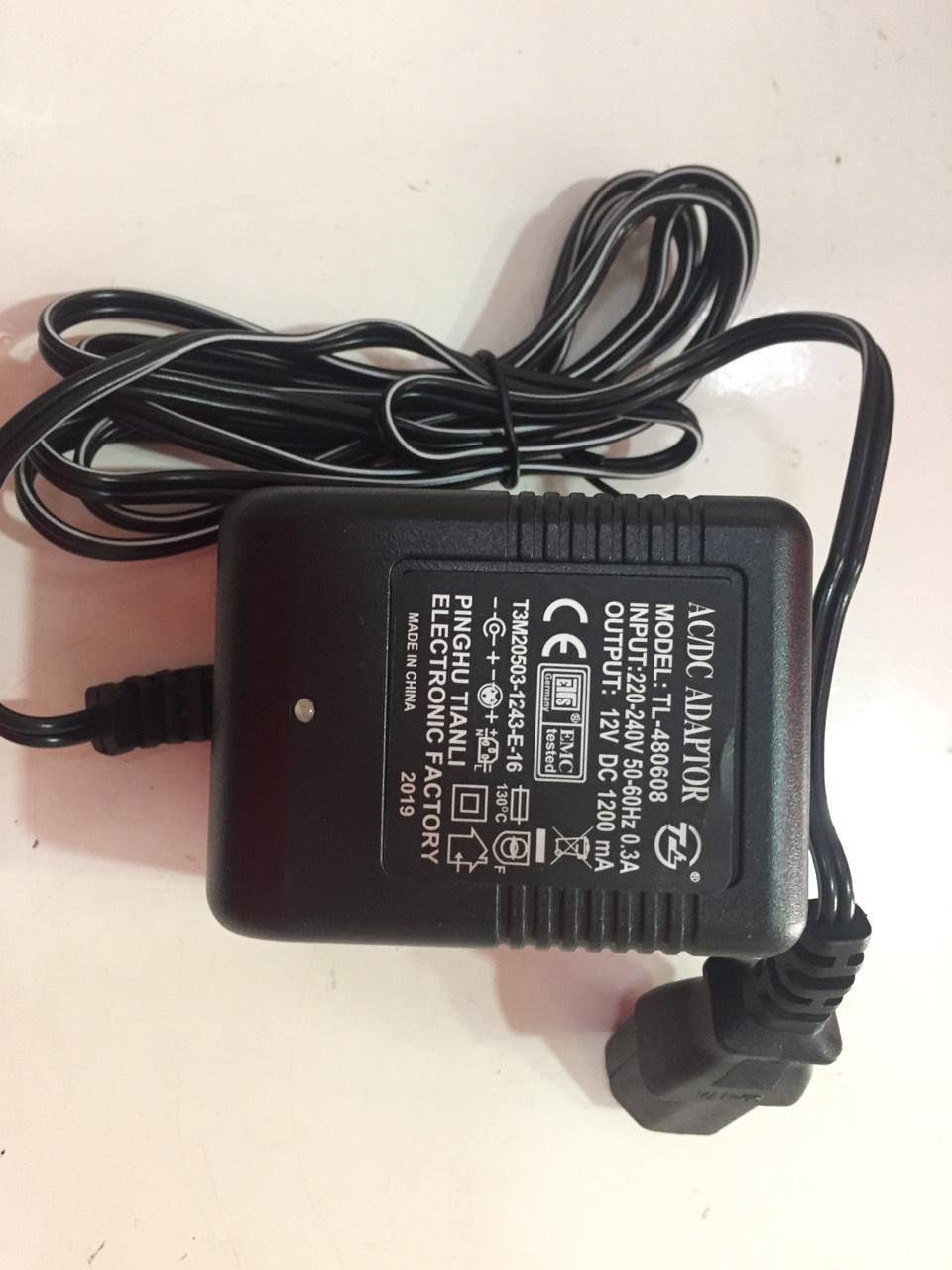 Sạc ắc quy _ sạc nhanh acquy 12v dùng bình xịt điện (sạc cơ)