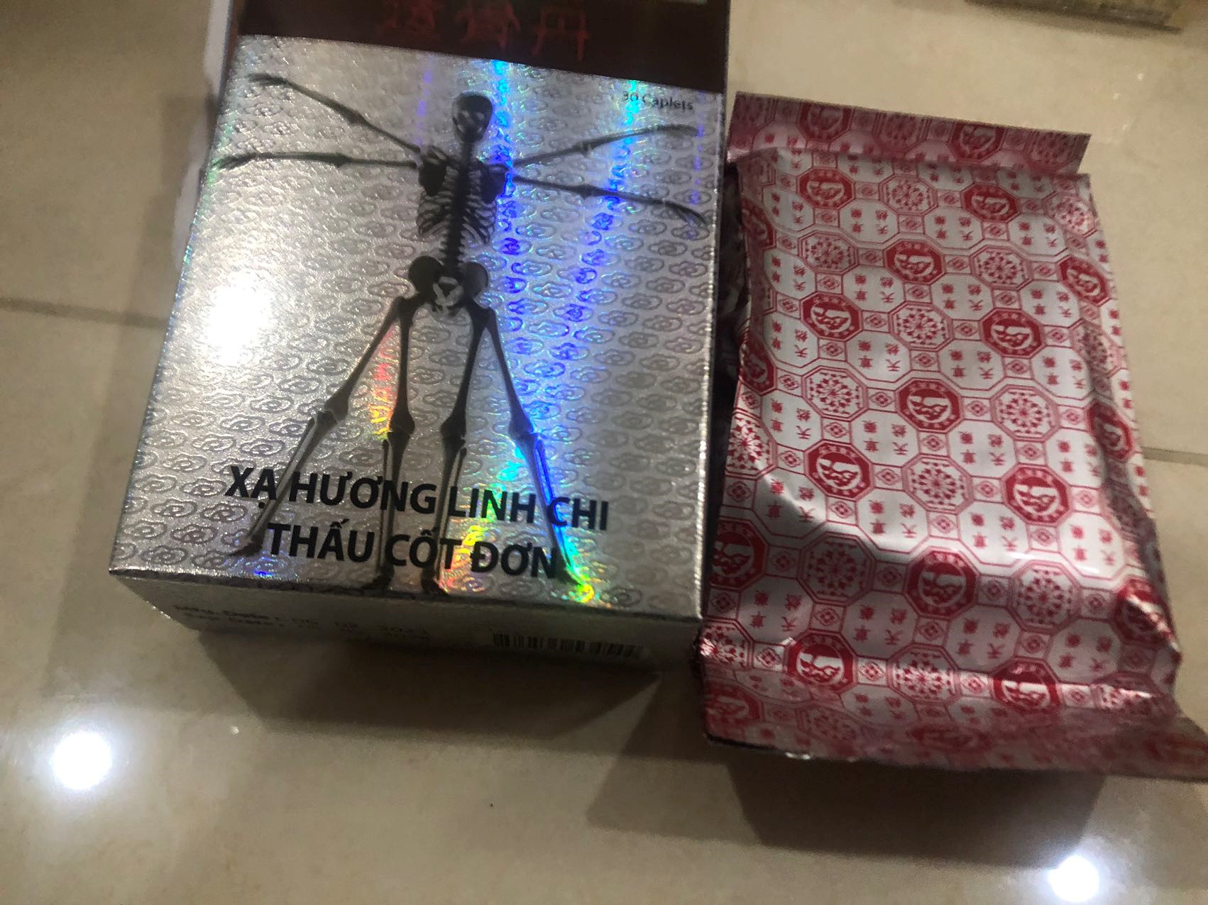 Xạ hương linh chi thấu cốt đơn singapore hộp 30 viên