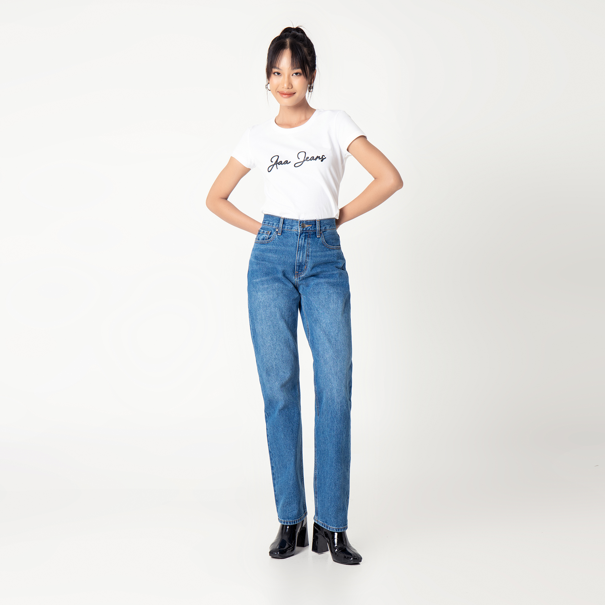 Quần jean nữ ống đứng slim fit lưng cao Aaa Jeans True Blue