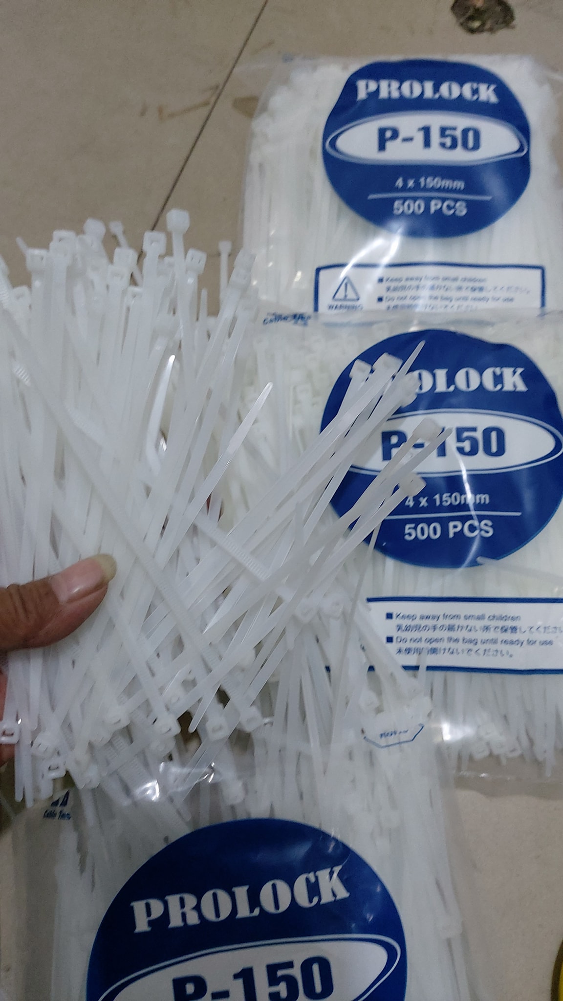 Gói 500 dây buộc nhanh, dây thít loại to dài 4x200mm