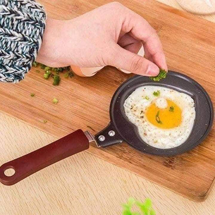 [RẺ VÔ ĐỊCH] CHẢO CHIÊN TRỨNG ỐP LA LÀM BÁNH PANCAKE NHIỀU HÌNH CÓ TAY CẦM CÁN DÀI CHỐNG NÓNG - CHẢO CHIÊN BÁNH ĐỔ TRỨNG CHỐNG DÍNH TỐT - KHUÔN NẤU RAU CAU HÌNH GẤU TRÁI TIM NGÔI SAO ĐA CHỨC NĂNG