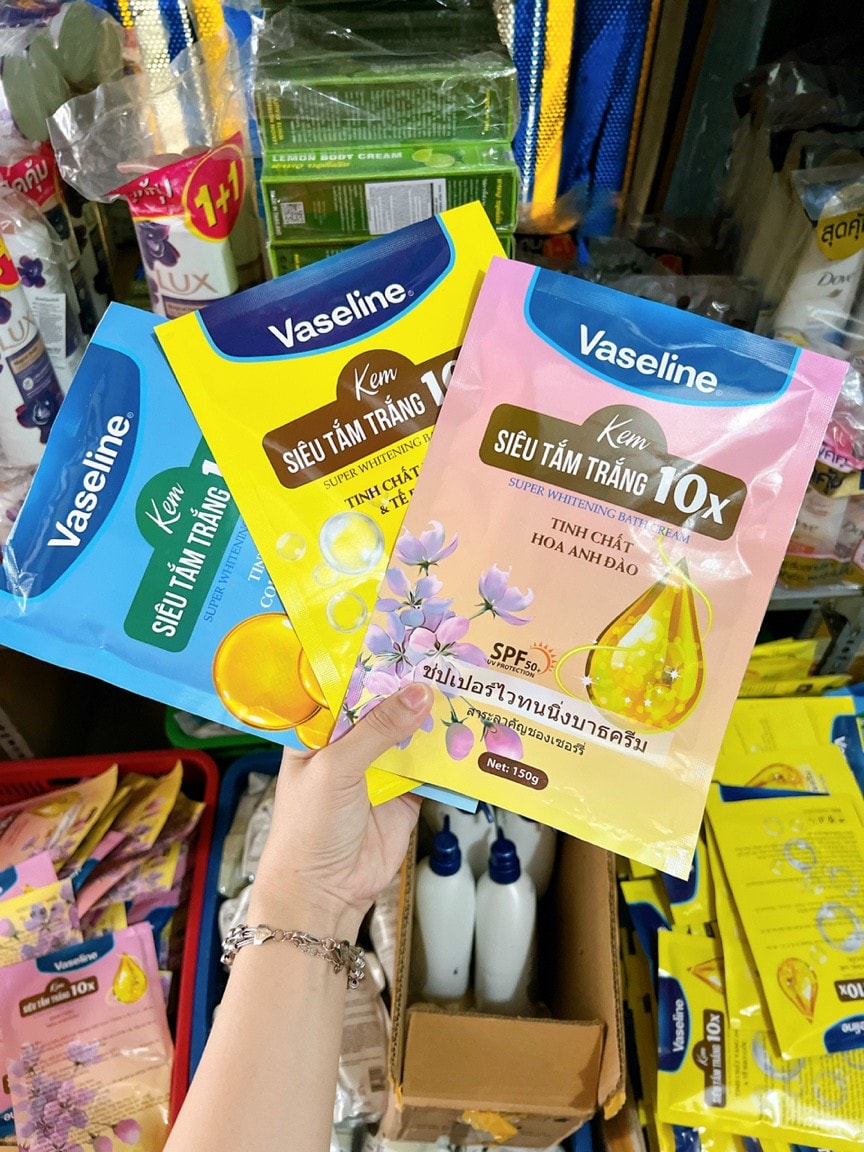 Kem siêu tắm trắng Vaseline 10x bao bật tone