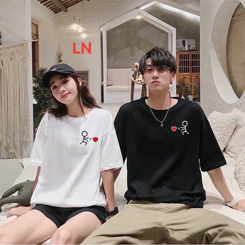 Áo thun đôi trắng đen đẩy tim