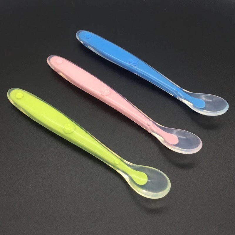 Thìa silicone siêu mềm cho bé tập ăn dặm