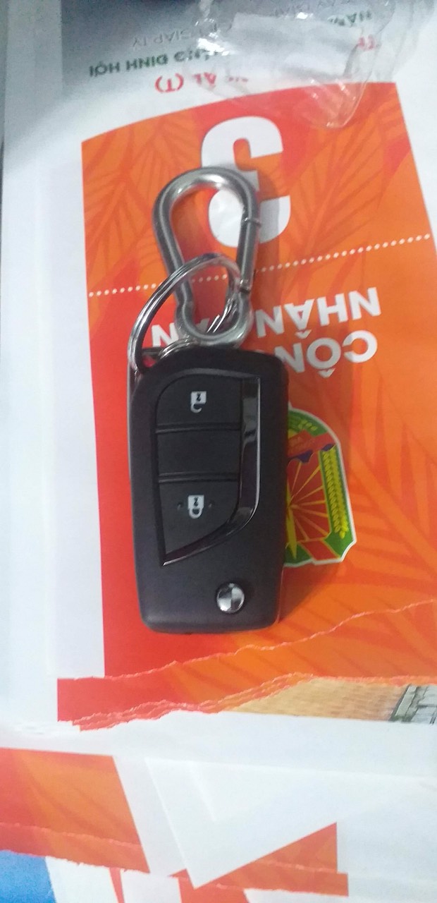 Bao Da Chìa Khoá Chìa Gấp Altis (2014-2018), Innova (2017-2020), Fortuner (2018-2020)