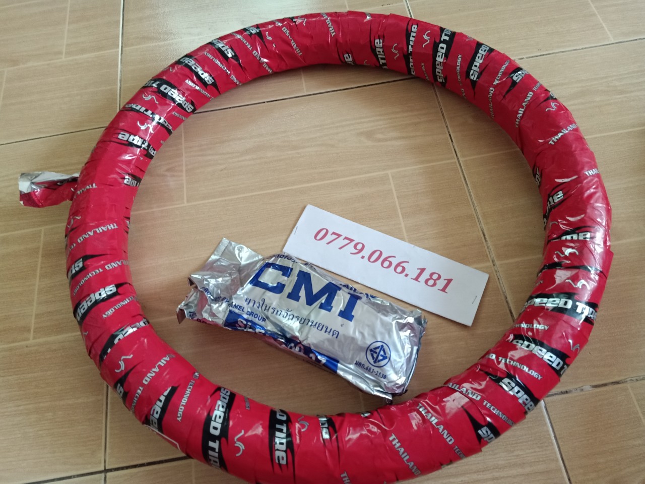 1 CÁI VỎ RUỘT CRV SIZE 70/90-17 GẮN CÁC DÒNG XE MÁY