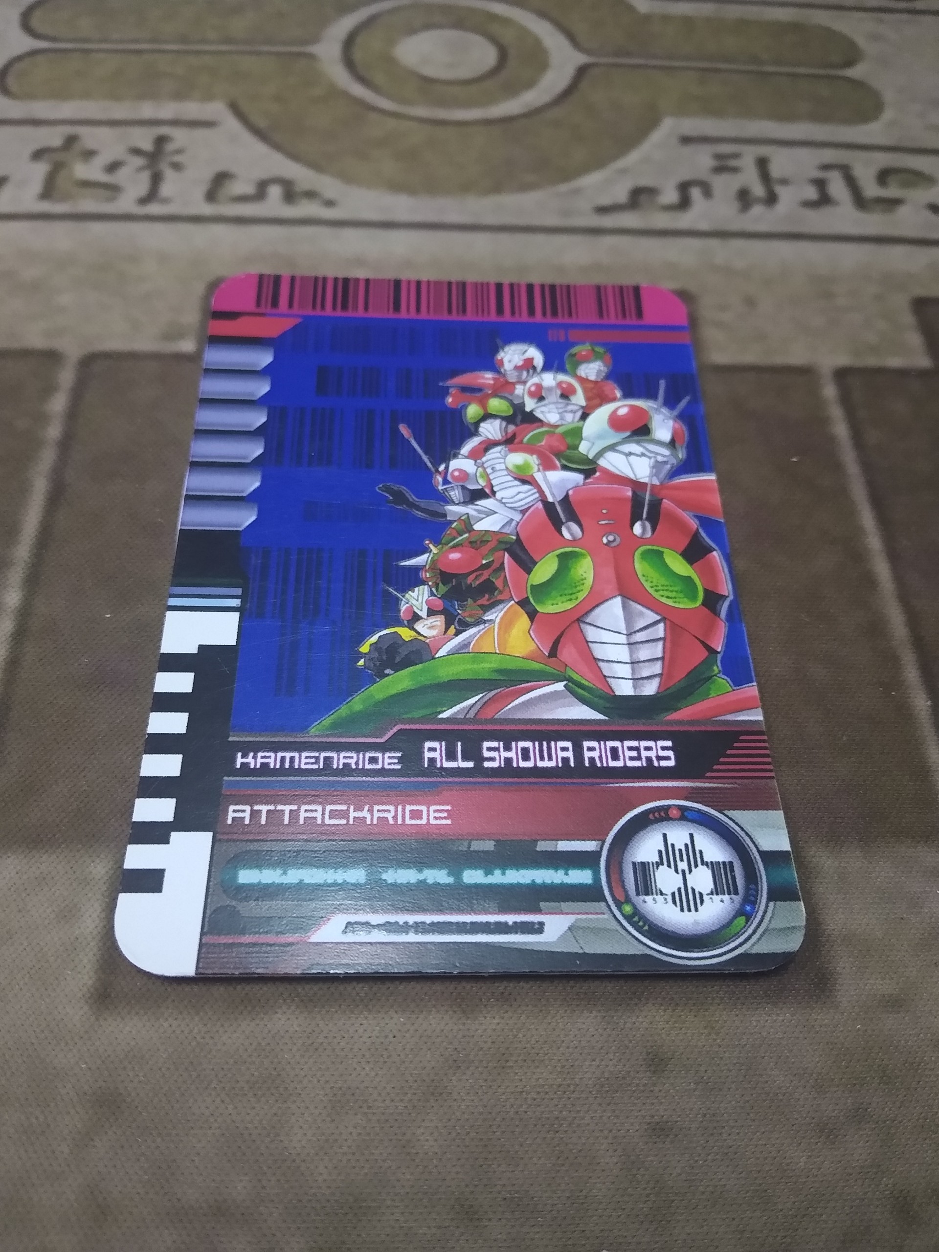 Thẻ bài sưu tầm card in kamen rider Decade đọc được 2 mặt trong Driver Kamen Rider AttackRide All Showr Rider