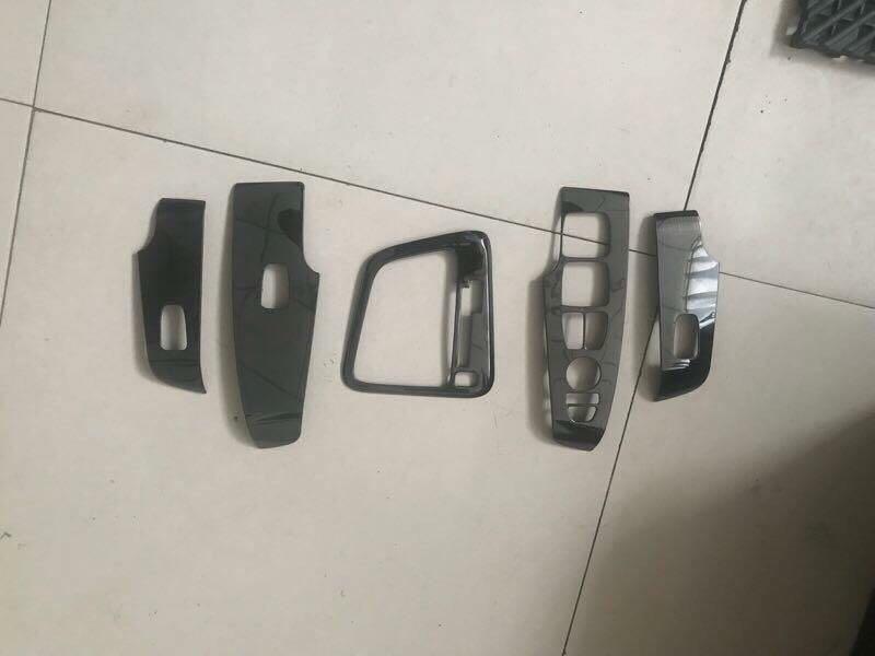 Ốp nội thất titan accent 2019