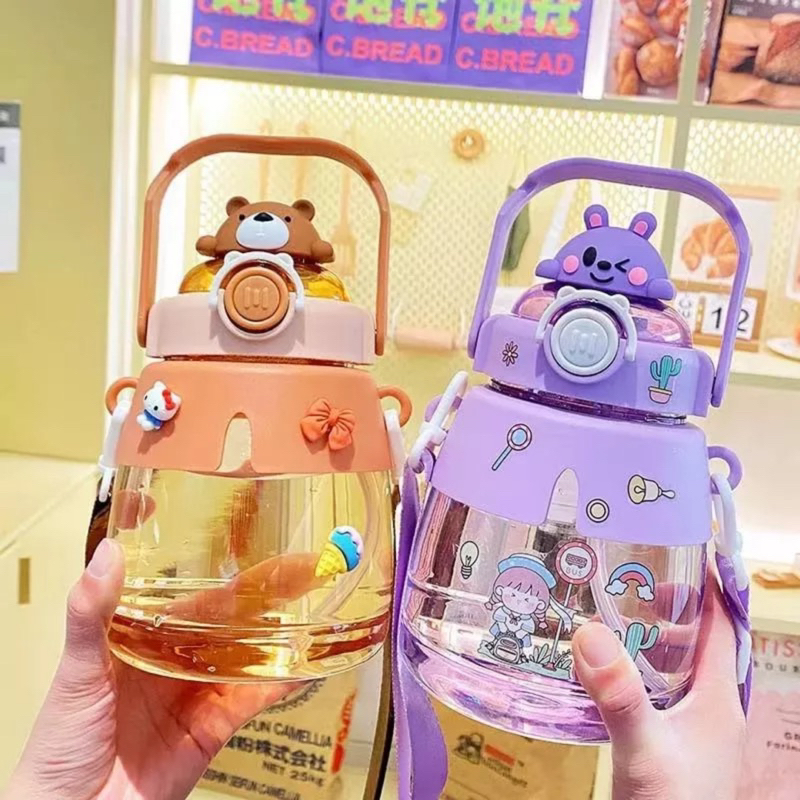 Bình nước hình thú có quai xách dây đeo và sticker 3d bình nước dễ thương nhựa hai lớp dung tích lớn 1000ml bình nước học sinh