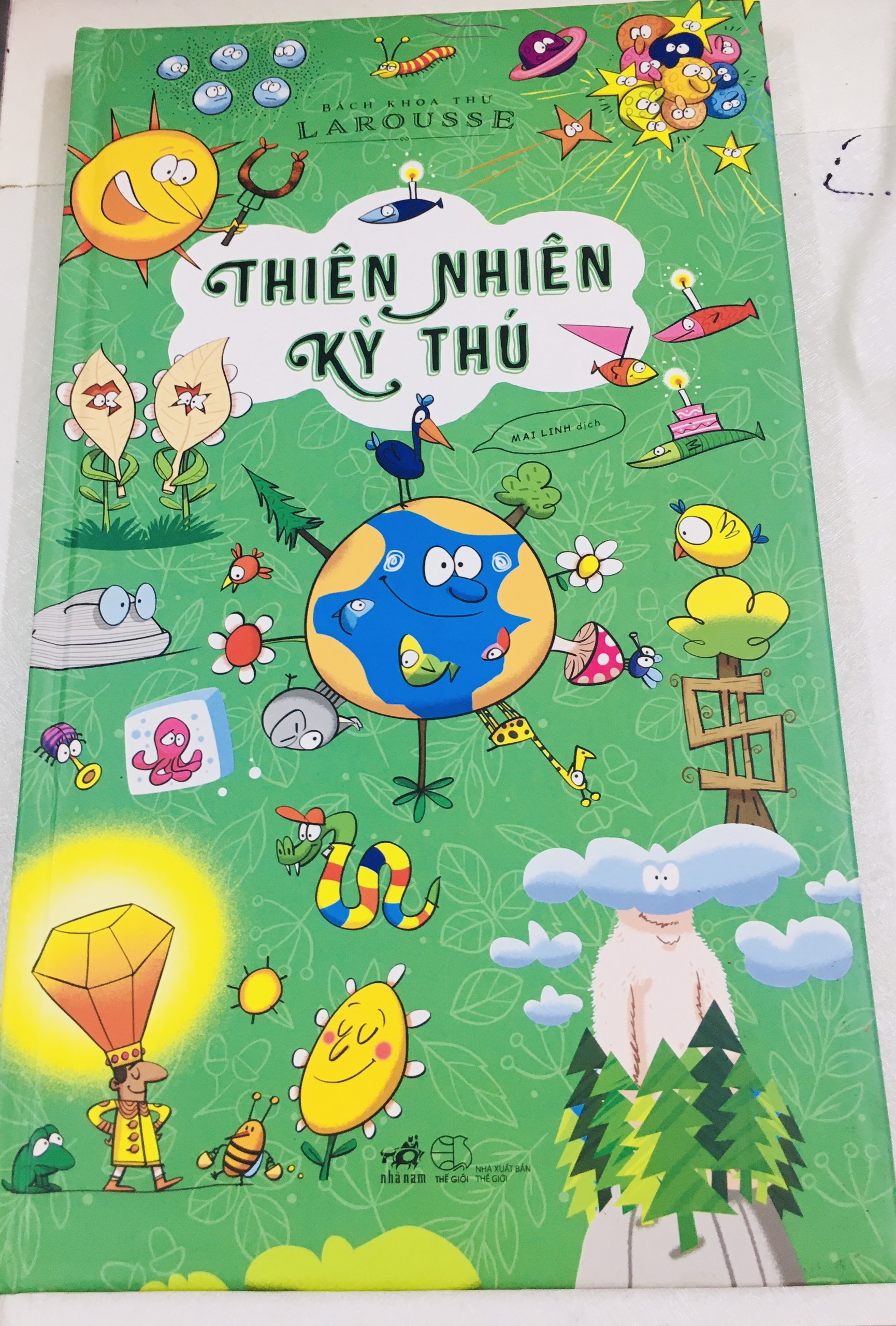 Sách - Bách khoa thư Larousse - Thiên Nhiên Kỳ Thú
