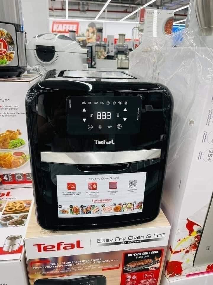 Lò chiên Tefal 9 trong 1. Dung tích 11 lít - Nội địa Đức : Nướng gà nguyên con, nướng nhiều món cùng lúc... Công suất cao giúp chiên nhanh, giòn đều. Thiết kế hiện đại, màu sắc sang trọng. Dễ sử dụng, dễ vệ sinh.