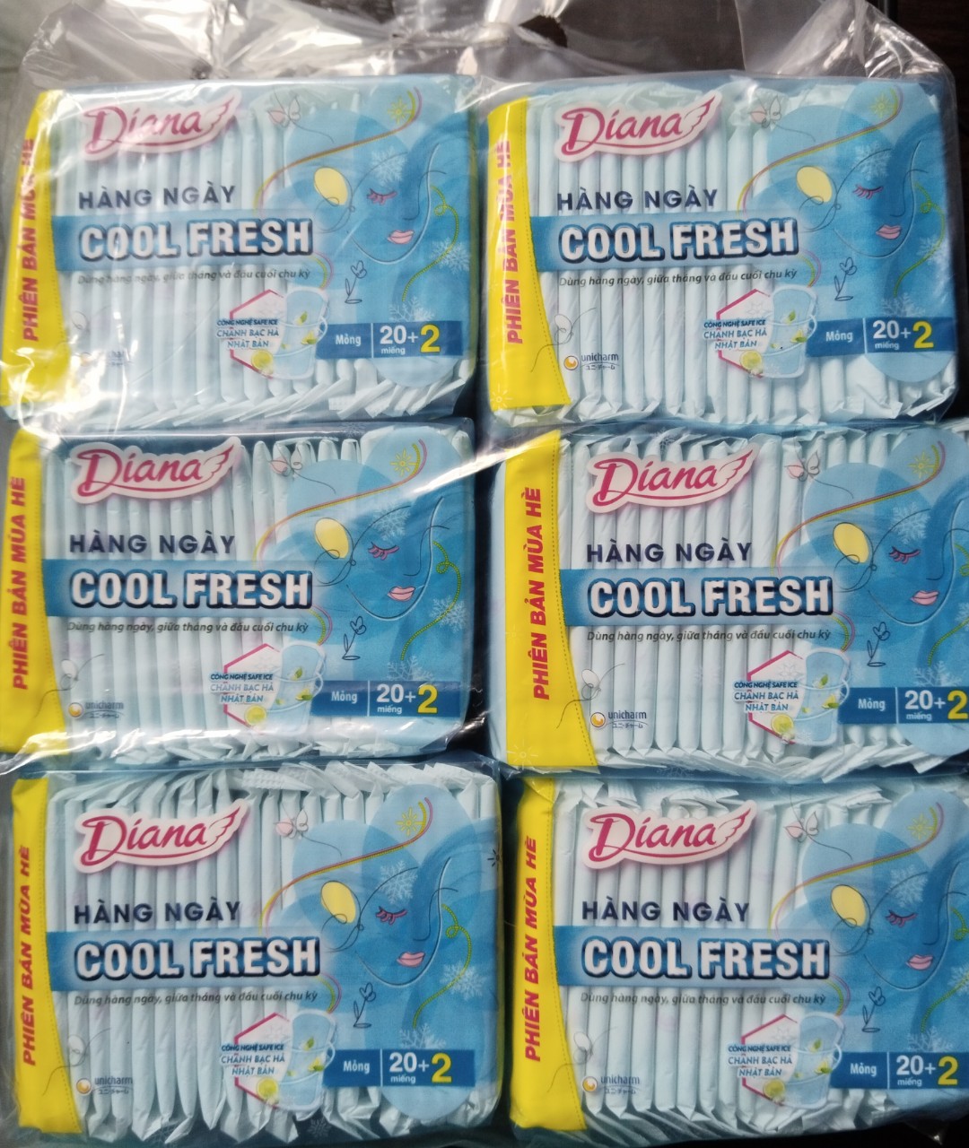 {TẶNG 2 M CÙNG LOẠI-MIẾNG NHỎ)-COMBO 6 GÓI BĂNG VỆ SINH DIANA HẰNG NGÀY SENSI COOL FRESH (GÓI 20 MIẾNG)