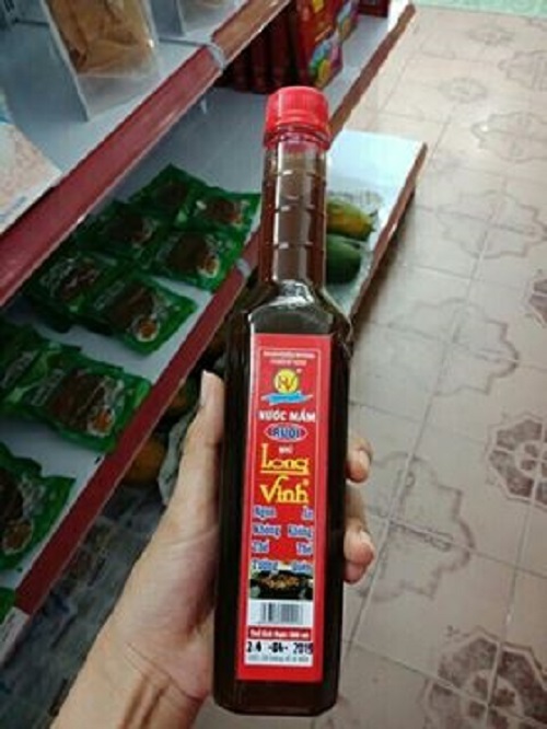 Nước mắm rươi (Cốt) Đặc sản Trà Vinh