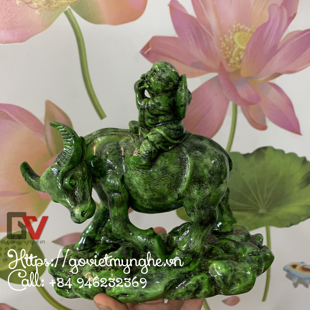 Tượng đá trang trí mục đồng cưỡi trâu - Dài 18cm - Màu xanh lục bích