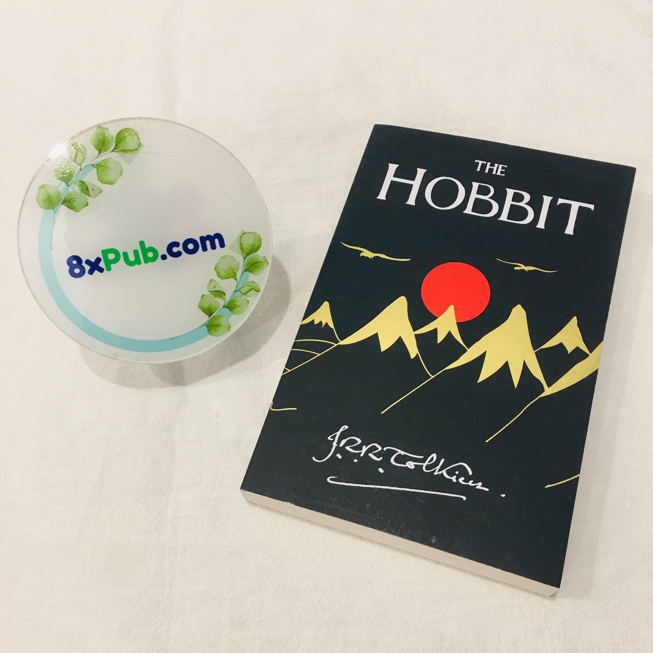 Sách The Hobbit