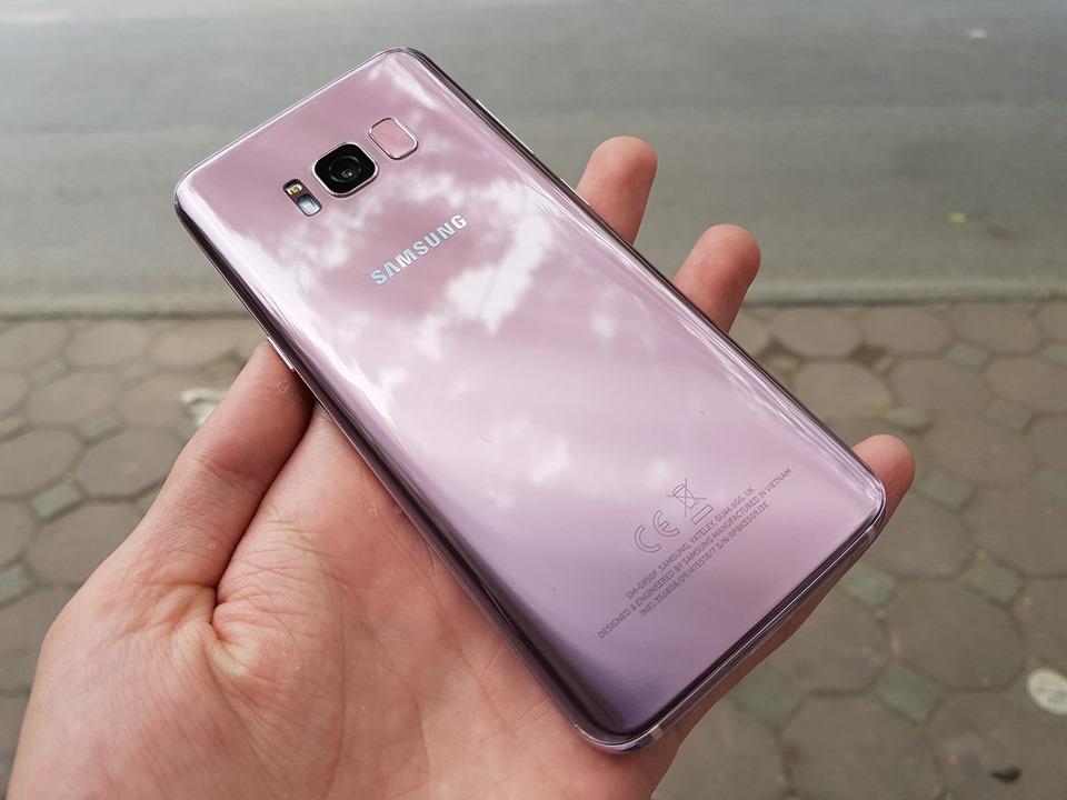 Điện thoại Samsung Galaxy S8 bản 2 sim Quốc tế ||Tặng kèm Phụ kiện đầy đủ sạc nhanh , cáp , tai nghe || tại PlayMobile
