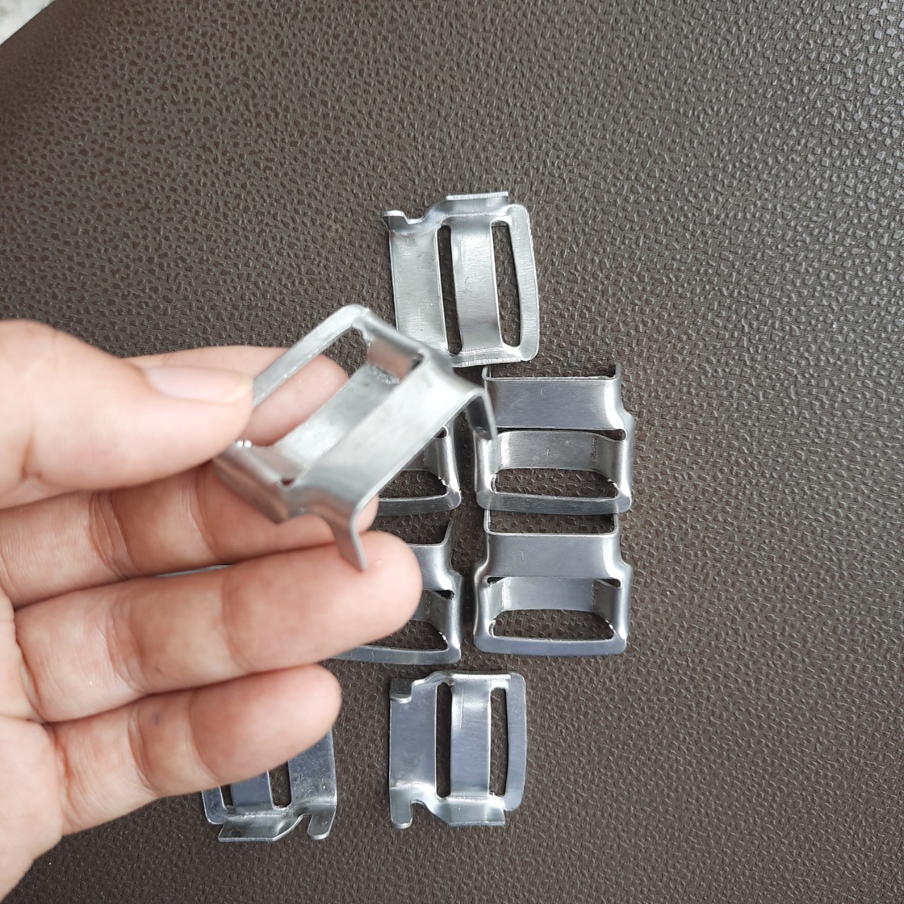 Bộ 10 chiếc Khóa dây đai - Khóa Chuyên dùng phụ kiện xây lắp điện