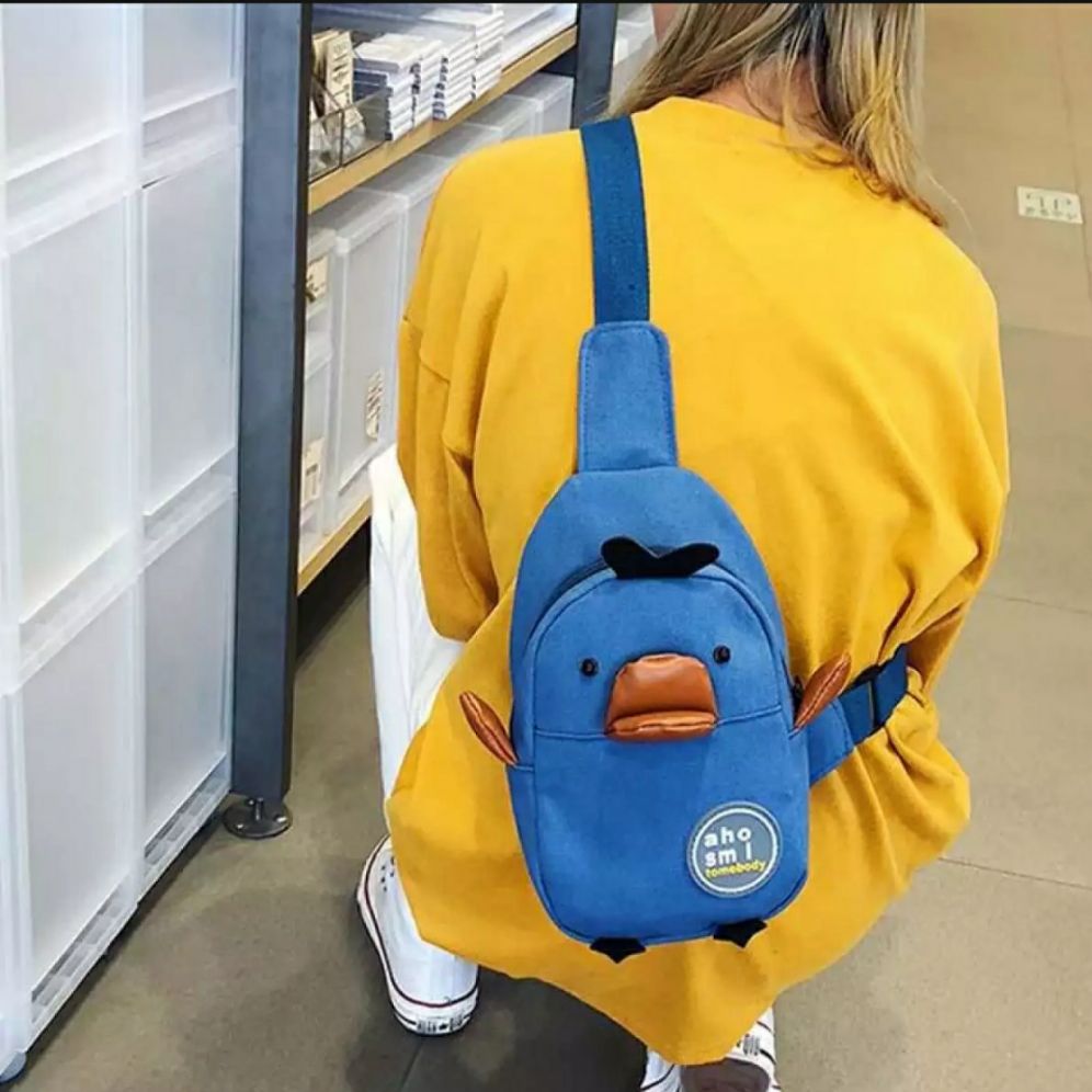 Túi đeo chéo hình con vịt siêu dễ thương