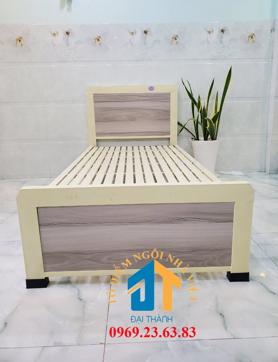 Giường  sắt kiểu gỗ kích thước ngang 1M2 dài 2M – GS403 mẫu đơn giản, tiện dụng, dễ dàng tháo ráp di chuyển.