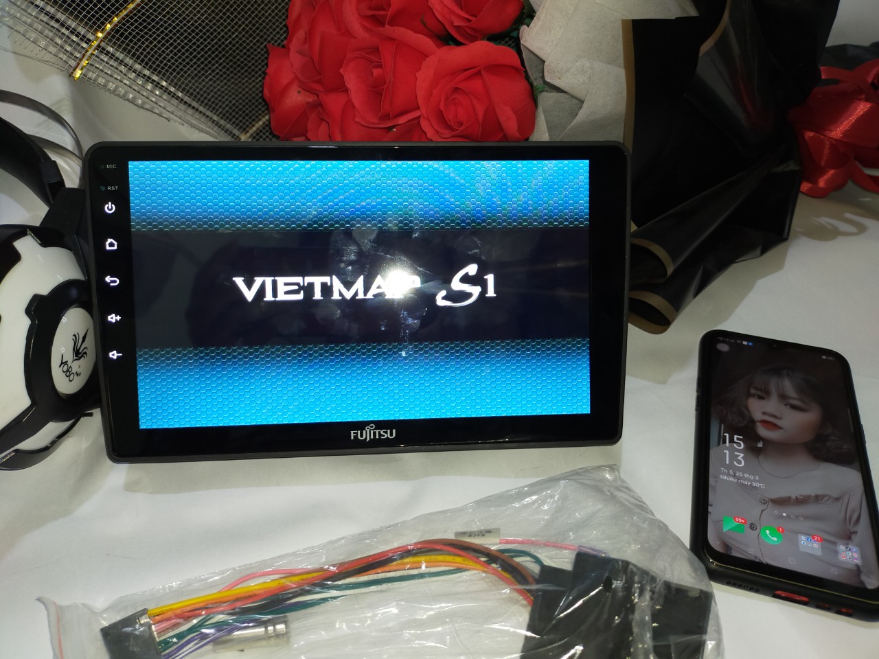 MÀN HÌNH fujitsu lắp sim 4G cho xe FORD TRANSIT  với cấu hình hiện đại tích hợp vô lăng ra lệnh giọng nói IPS CHỐNG CHÓI kính cường lực 2.5D với công nghệ hiện đại GIÁ RẺ CHẤT LƯỢNG SHOP UY TÍN 166!