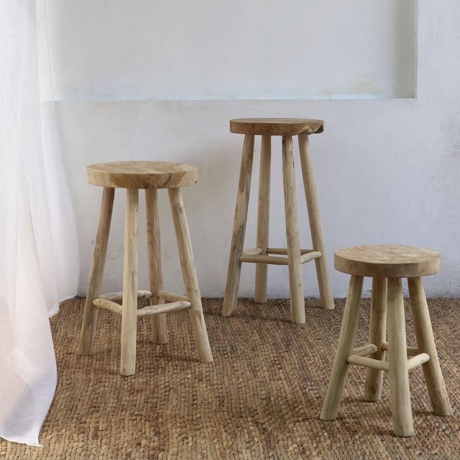Giảm giá Ghế đẩu/ ghế đôn gỗ tràm 4 chân bự mặt tròn phong cách hàn quốc,  vintage, retro, sang xịn mịn - Mua Thông Minh