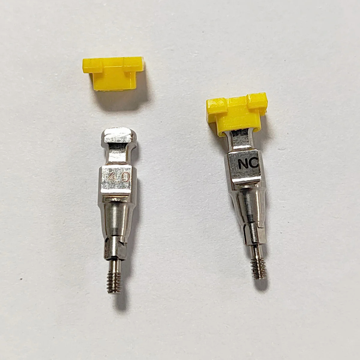 Cấy ghép nha khoa đóng khay ấn tượng đối phó chuyển với nắp nhựa cho straumann mức độ xương NC