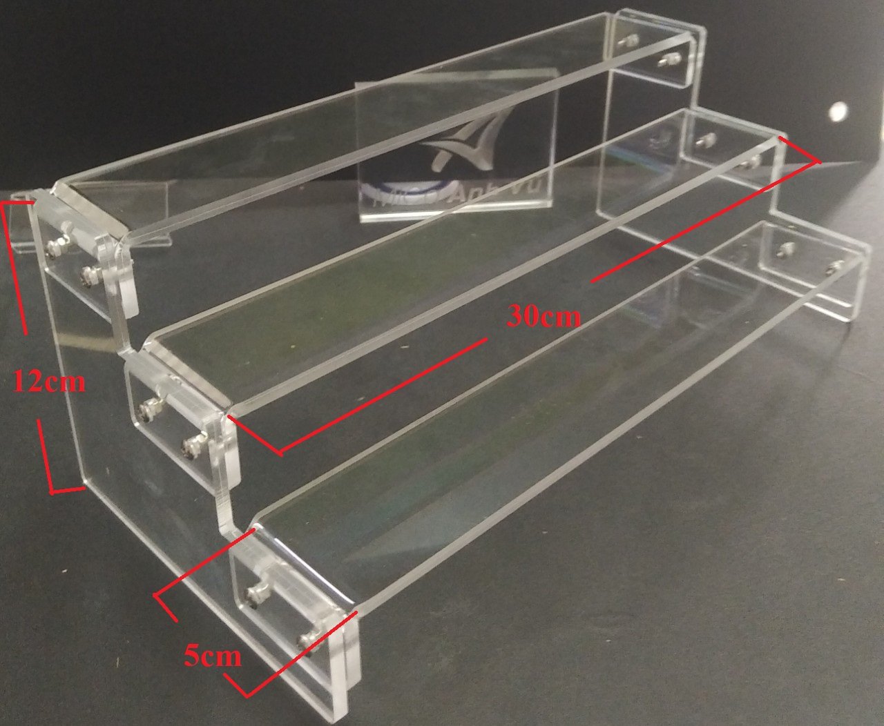 Kệ 3 tầng bậc thang trưng bày đồ lắp ghép dài 30cm dày 5mm