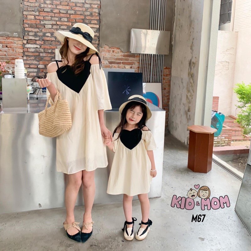 V393 - váy đôi mẹ con be tim đen