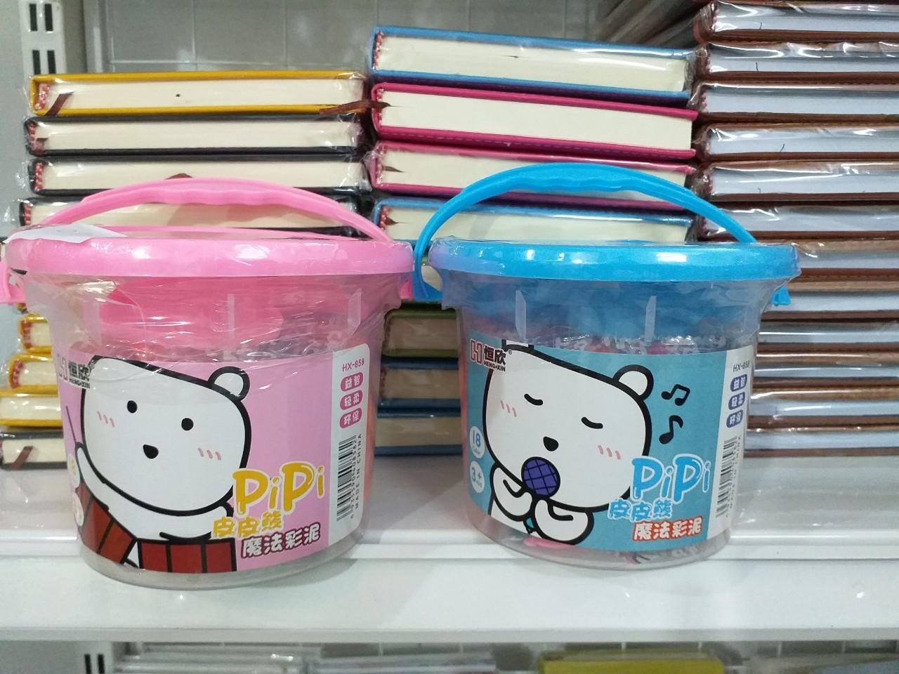 Xô đất nặn 12 màu