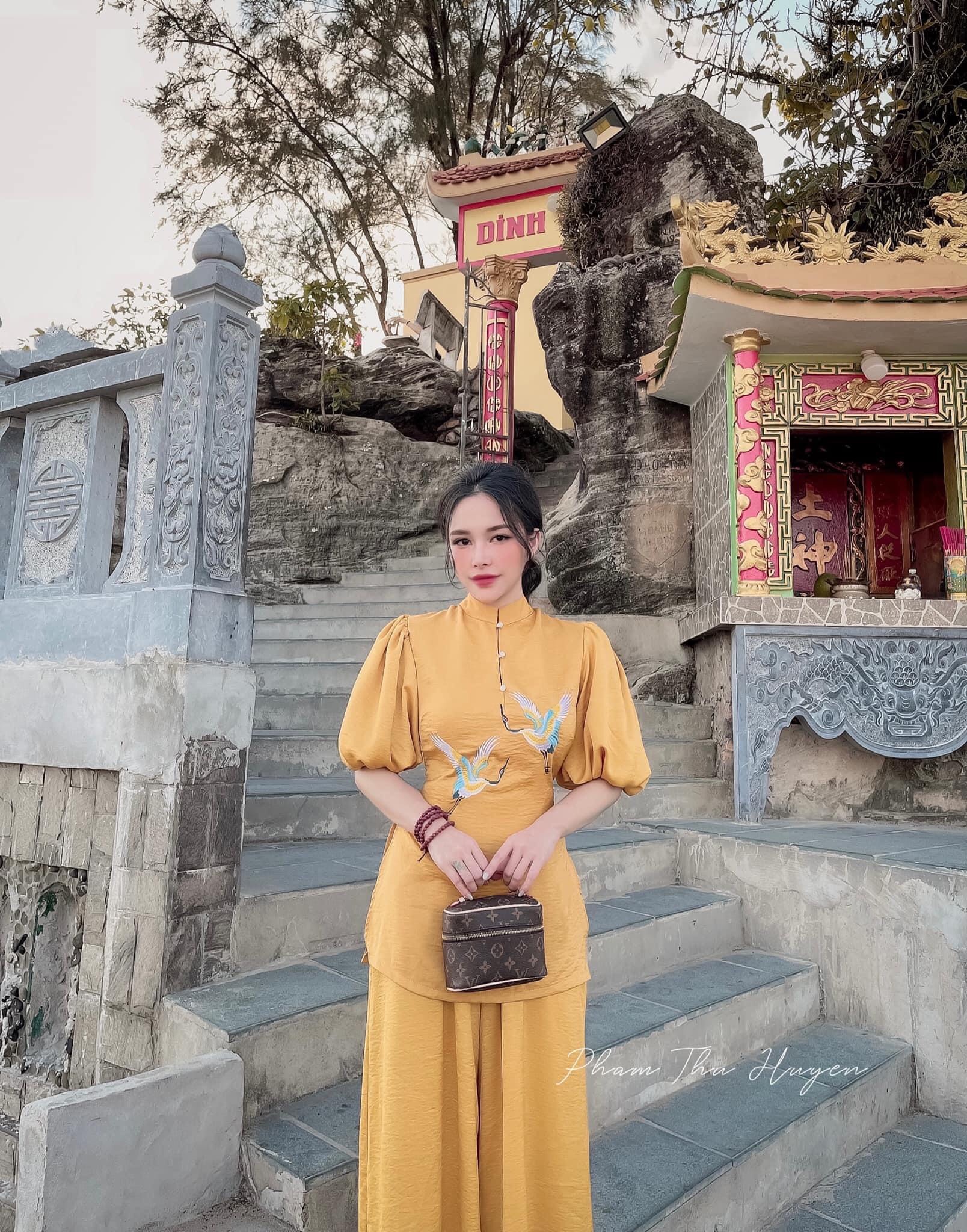 Sét bộ thiêu hạc rất xinh