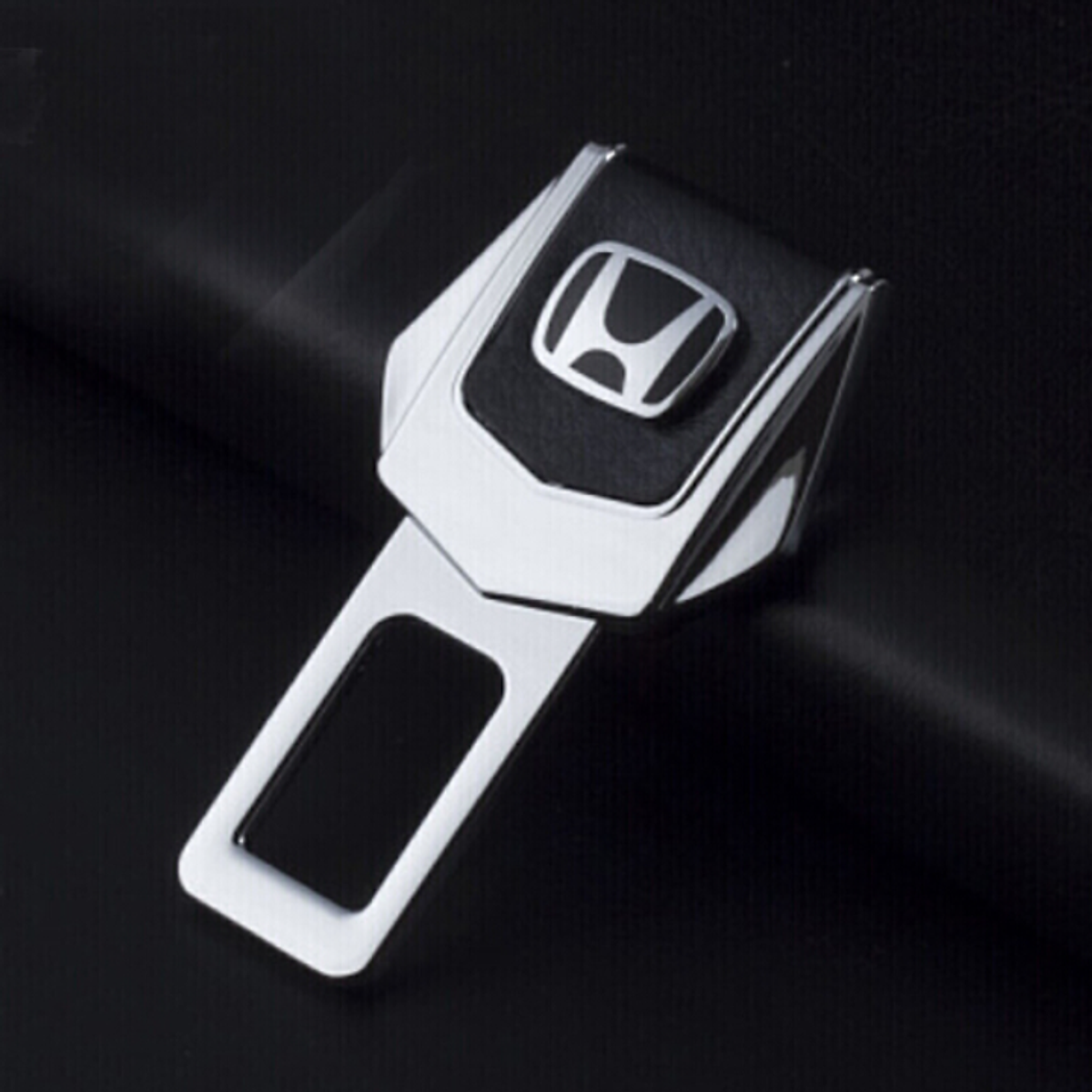 Chốt Cài Dây Đai An Toàn Giúp Tắt Âm Thanh Kích Hoạt Cảnh Báo Thuận Tiện Dễ Sử Dụng Theo Logo Các Dòng Xe