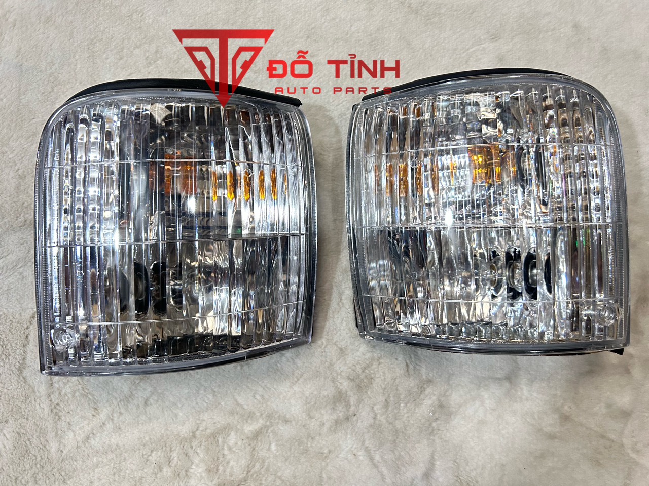 Đèn xi nhan xe tải kia 1t4 k2700 k3000 k165....